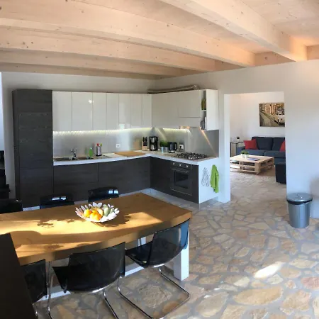 360 Views, Private Infinity Pool, Pisa, Lucca, Florence, Large Garden * Casabasciana