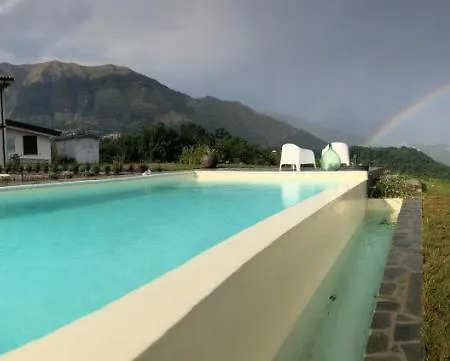 Villa 360 Views, Private Infinity Pool, Pisa, Lucca, Florence, Large Garden *