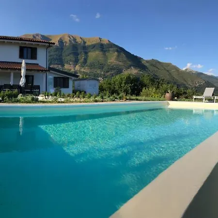 360 Views, Private Infinity Pool, Pisa, Lucca, Florence, Large Garden