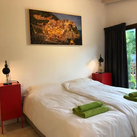 360 Views, Private Infinity Pool, Pisa, Lucca, Florence, Large Garden Casabasciana